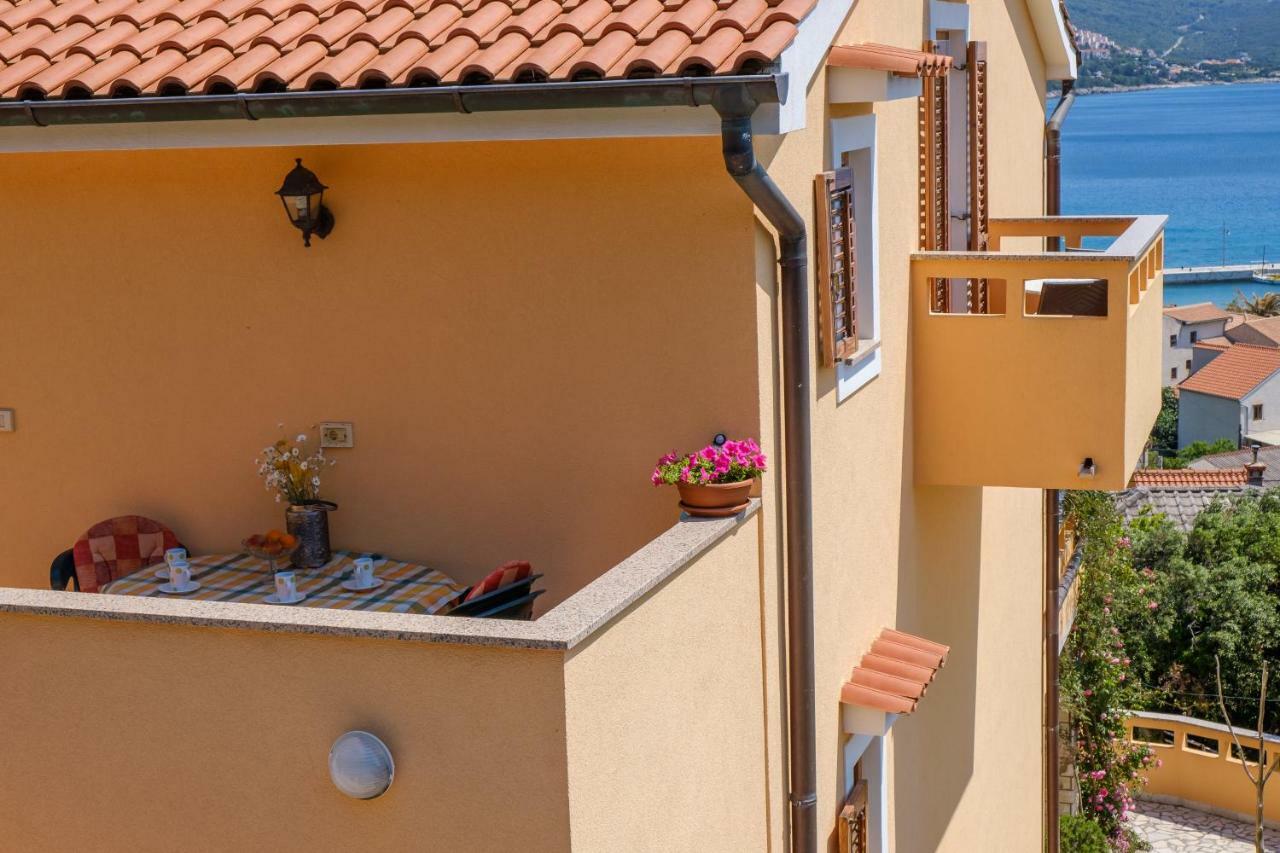 Apartmani Zorica Martinšćica Dış mekan fotoğraf